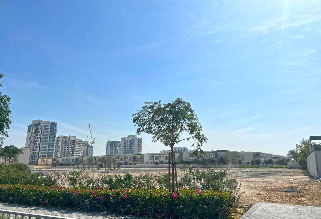 Studio land in Saih Shuiab House, Jebel Ali: 7