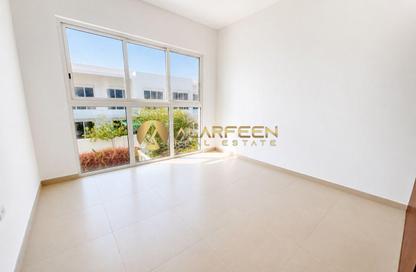 Villa - 3 Bedrooms - 4 Bathrooms for rent in Arabella Townhouses 3 - Arabella Townhouses - Mudon - Dubai