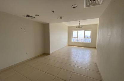 Apartment - 3 - 5 for rent in Al Khan Corniche - Al Khan - Sharjah