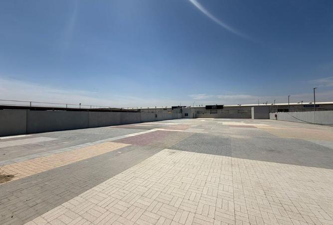 77788195 - Property Image 3