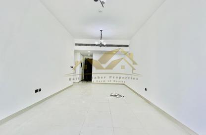Apartment - 2 - 3 for rent in Paradise Residence - Al Satwa - Dubai