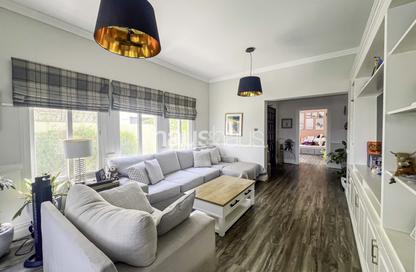 Townhouse - 4 - 3 for rent in Springs 10 - The Springs - Dubai