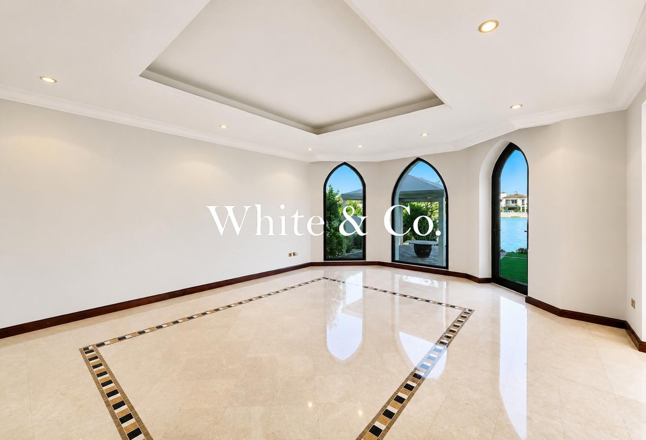 Atlantis Views | Atrium Entry | Vacant photo 4