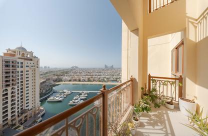 Apartment - 4 - 6 for sale in Marina Residences 5 - Marina Residences - Palm Jumeirah - Dubai
