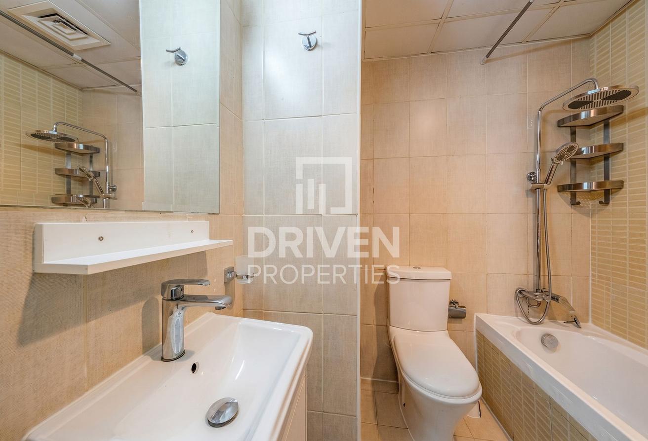 Ready to Move in | Well Managed and Furnished photo 12