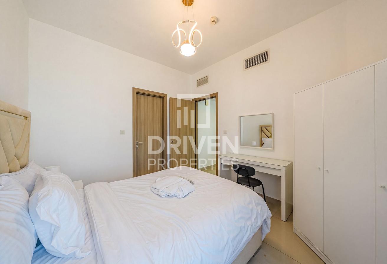 Ready to Move in | Well Managed and Furnished photo 9