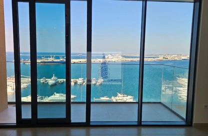 Apartment - 3 Bedrooms - 4 Bathrooms for sale in Seagate Building 1 - Seagate - Mina Rashid - Dubai
