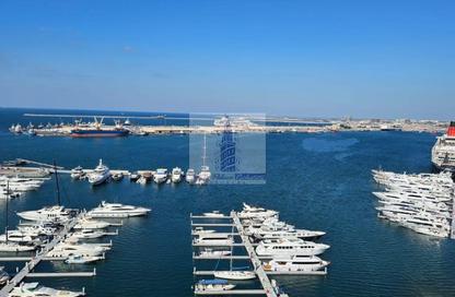 Apartment - 3 Bedrooms - 4 Bathrooms for sale in Seagate Building 1 - Seagate - Mina Rashid - Dubai