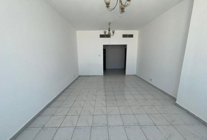 56956562 - Property Image 2