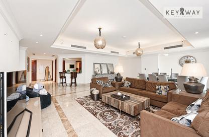 Apartment - 4 - 5 for rent in The Fairmont Palm Residence South - The Fairmont Palm Residences - Palm Jumeirah - Dubai