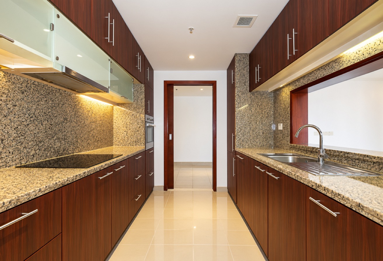 2 bedroom apartment in South Ridge 2, Downtown Dubai: 9