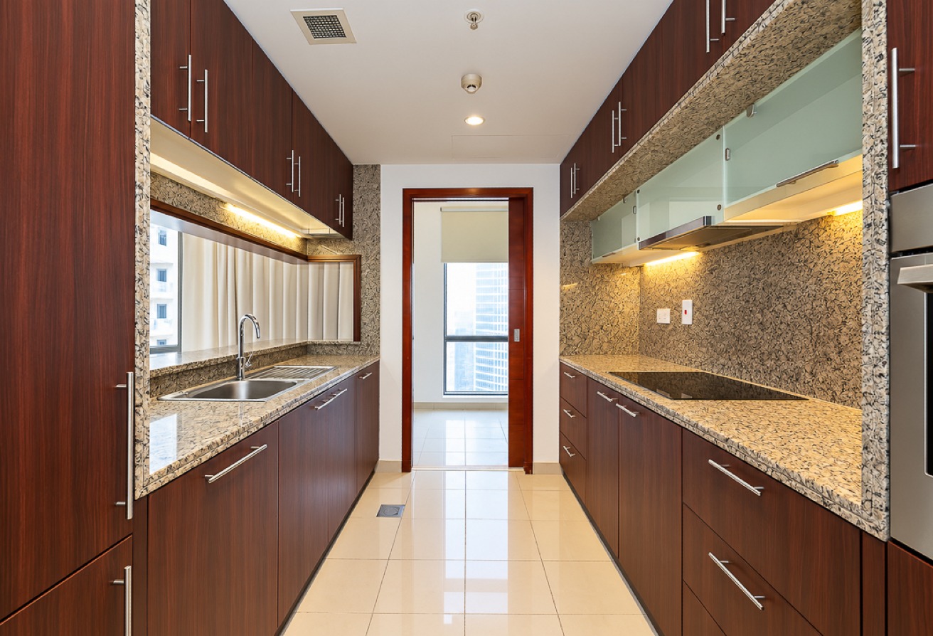 2 bedroom apartment in South Ridge 2, Downtown Dubai: 8