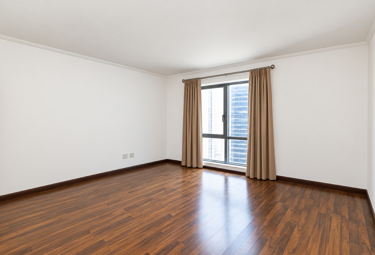 2 bedroom apartment in South Ridge 2, Downtown Dubai: 7