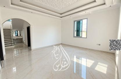 Villa - 5 - 7 for sale in Al Helio 1 - Al Helio - Ajman Villa - 5 - 7 for sale in Al Helio 1 - Al Helio - Ajman