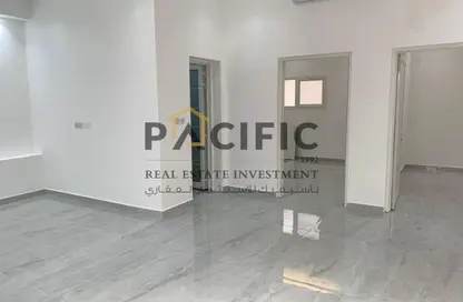 Villa - 2 Bedrooms - 2 Bathrooms for rent in Al Khawaneej 2 - Al Khawaneej - Dubai