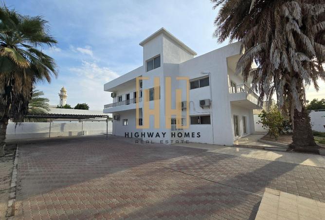 2OysJeN8HS4 - الصورة الرئيسية للعقار