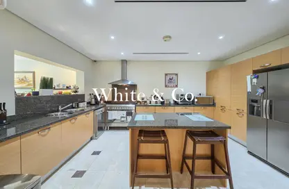 تاون هاوس - 3 غرف نوم - 4 حمامات للبيع في فيلات طراز دبي - القرية الشمالية - الفرجان - دبي