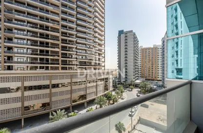 Apartment - 1 Bedroom - 2 Bathrooms for rent in UniEstate Sports Tower - Dubai Sports City - Dubai