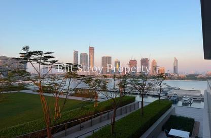 Apartment - 1 Bedroom - 1 Bathroom for sale in Palace Beach Residence Tower 1 - Palace Beach Residence - Emaar Beachfront - Dubai Harbour - Dubai