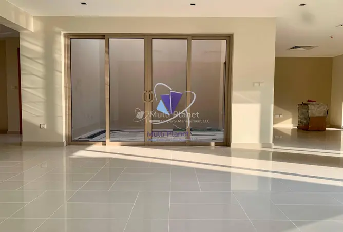 160103530 - Property Image 3