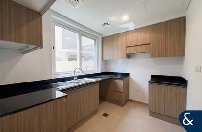 Villa - 4 - 4 for sale in Violet 1 - Violet - Damac Hills 2 - Dubai