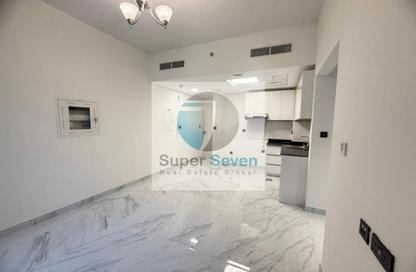 Apartment - 2 - 2 for rent in RR Residence - Residential District - Dubai South (Dubai World Central) - Dubai Apartment - 2 - 2 for rent in RR Residence - Residential District - Dubai South (Dubai World Central) - Dubai
