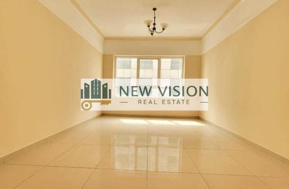 Apartment - 1 Bedroom - 2 Bathrooms for rent in Al Khan Lagoon Tower - Al Khan Lagoon - Al Khan - Sharjah
