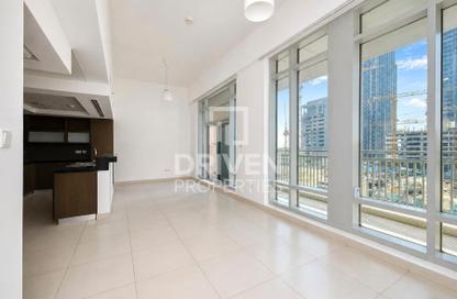 Apartment - 1 - 2 for rent in The Lofts Podium - The Lofts - Downtown Dubai - Dubai