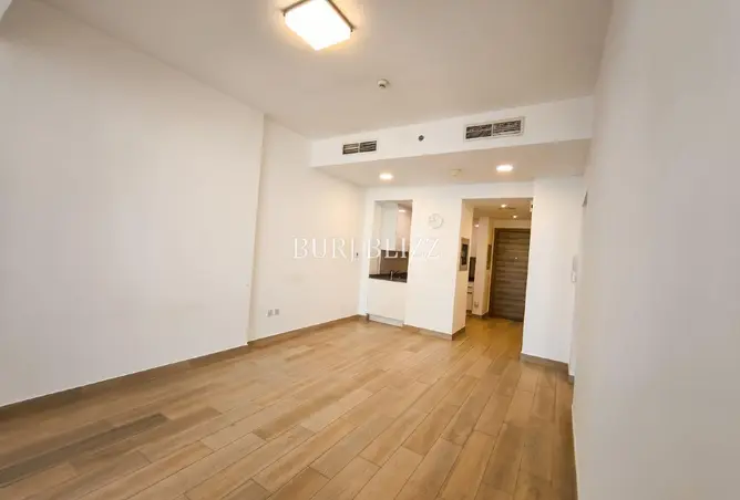165037002 - Property Image 2