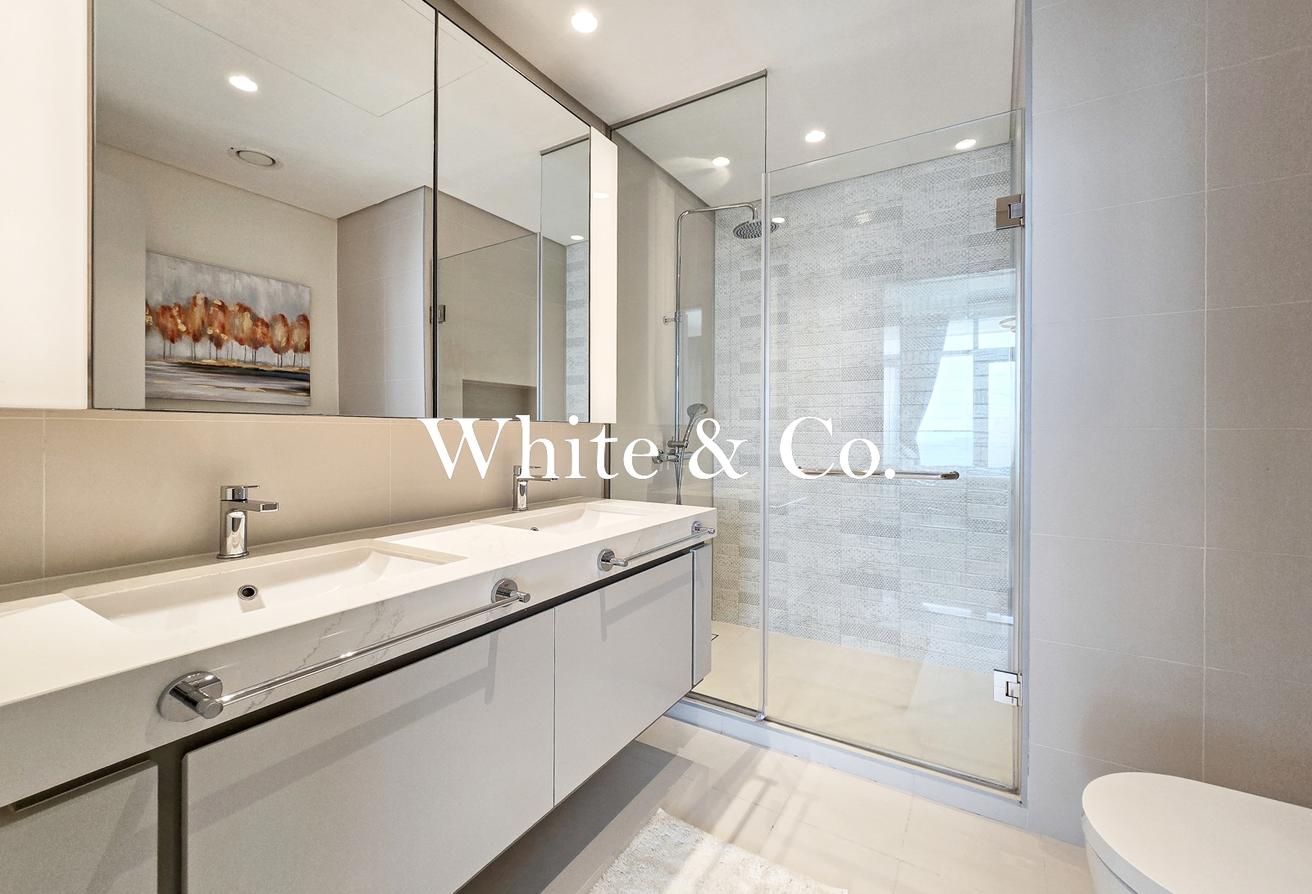 Corner Unit | Furnished | Marina Views photo 11