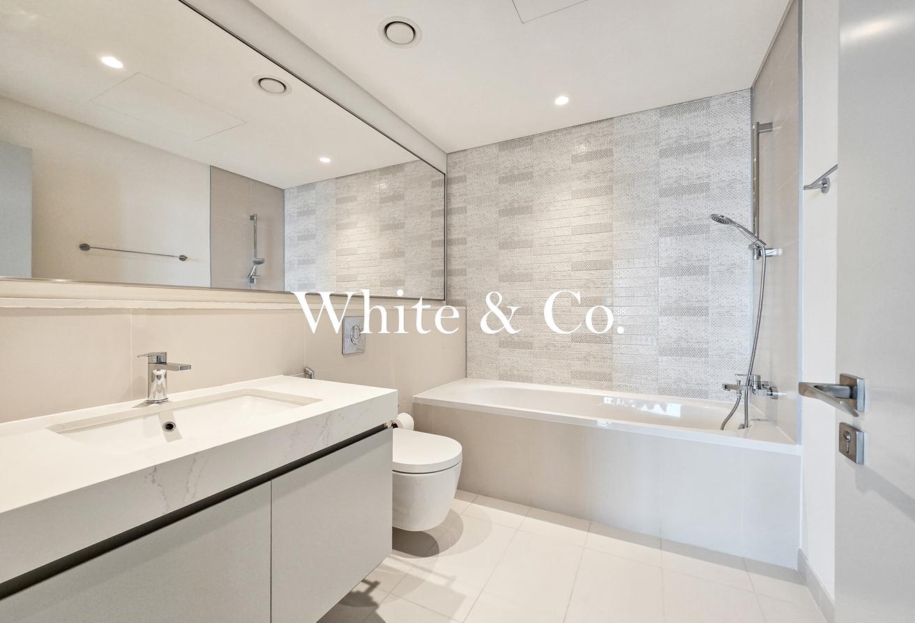 Corner Unit | Furnished | Marina Views photo 10