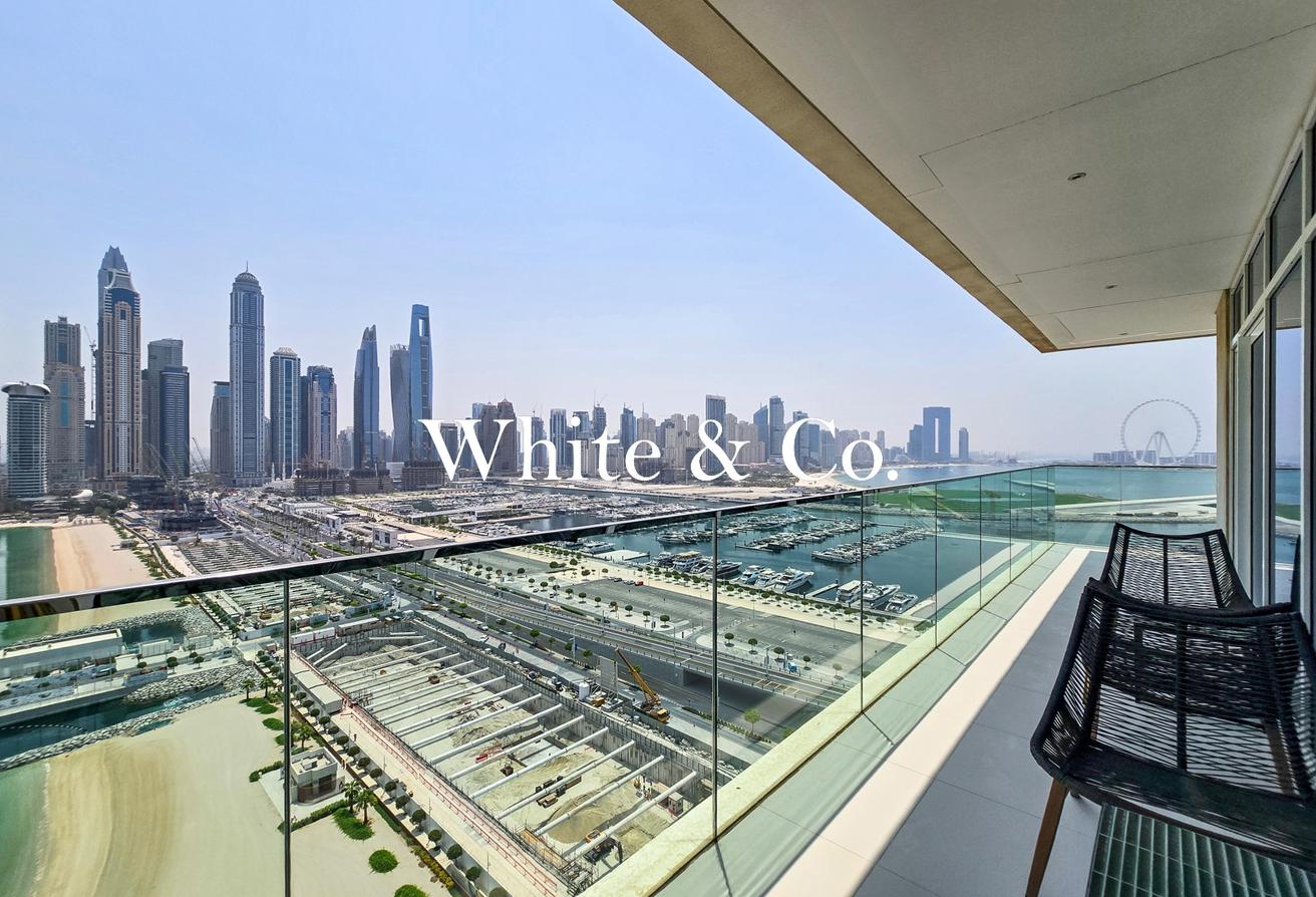 Corner Unit | Furnished | Marina Views photo 5