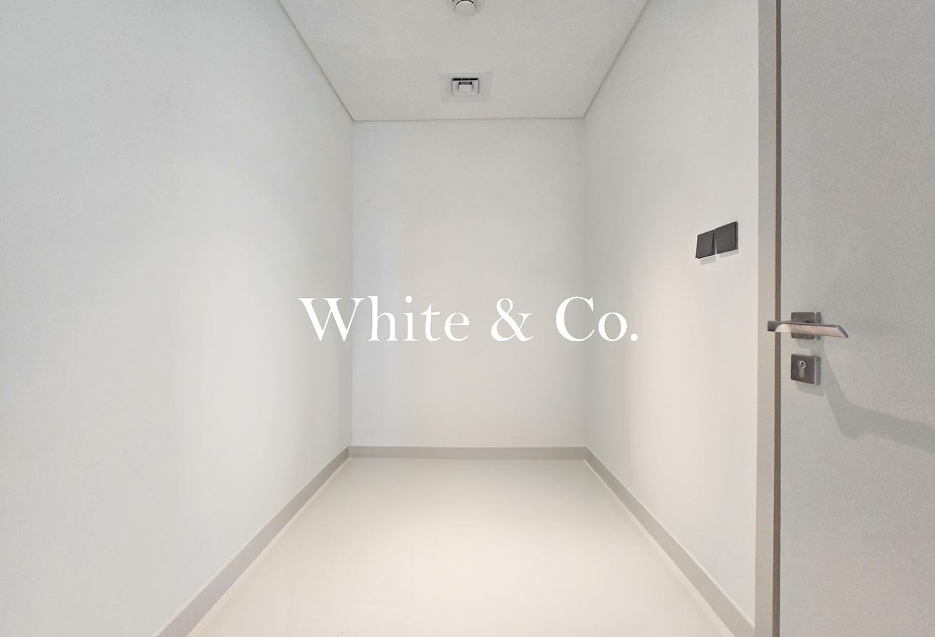 Corner Unit | Furnished | Marina Views photo 12