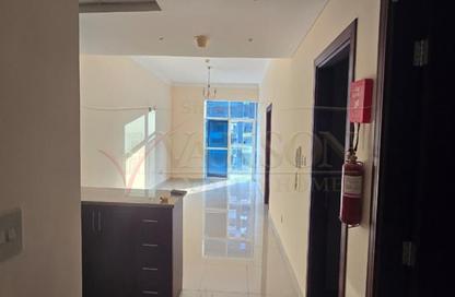 Apartment - 1 Bedroom - 2 Bathrooms for rent in Oasis Tower 1 - Dubai Sports City - Dubai