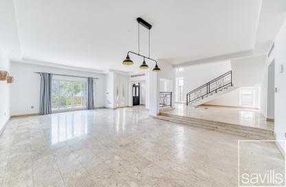 Villa - 4 - 4 for rent in Umm Suqeim 1 Villas - Umm Suqeim 1 - Umm Suqeim - Dubai