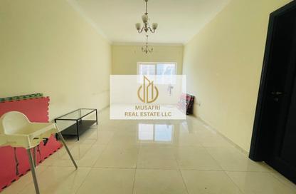 Apartment - 1 Bedroom - 2 Bathrooms for rent in Muwailih Building - Muwaileh - Sharjah