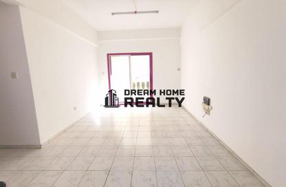 Apartment - 2 Bedrooms - 2 Bathrooms for rent in Al Majaz 2 - Al Majaz - Sharjah Apartment - 2 Bedrooms - 2 Bathrooms for rent in Al Majaz 2 - Al Majaz - Sharjah