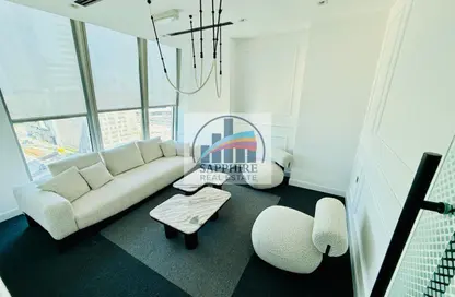 مكتب - استوديو - 1 حمام للايجار في القمة - الخليج التجاري - دبي