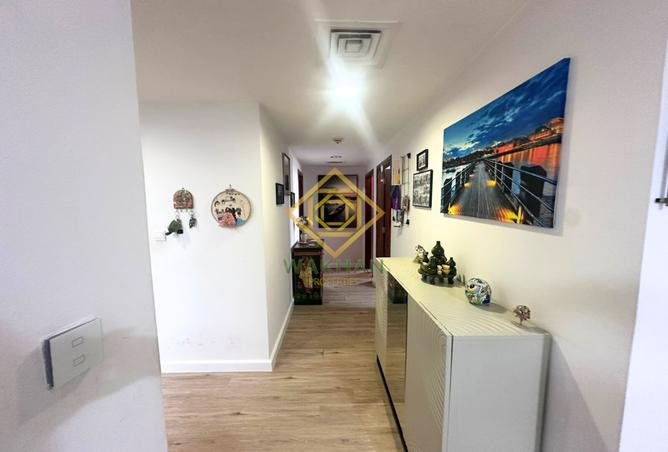 56129069 - Property Image 3