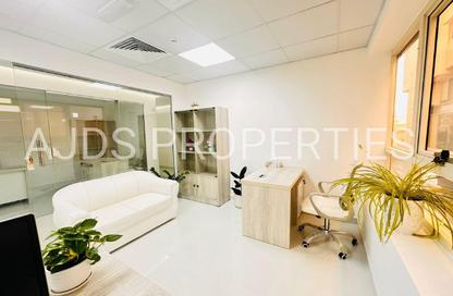Office Space - 1 Bedroom - 1 Bathroom for rent in Silver Home Building - Hor Al Anz - Deira - Dubai