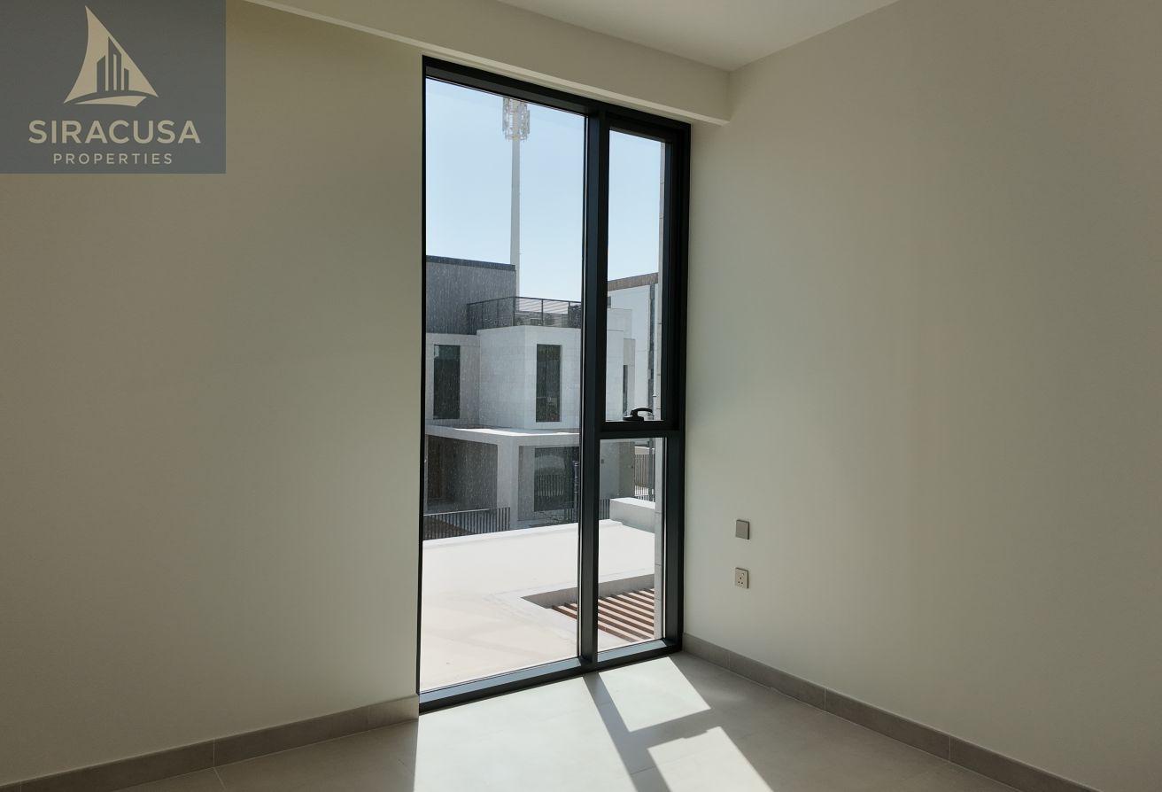 Park View | Close To Facilities | Ready To Move photo 9