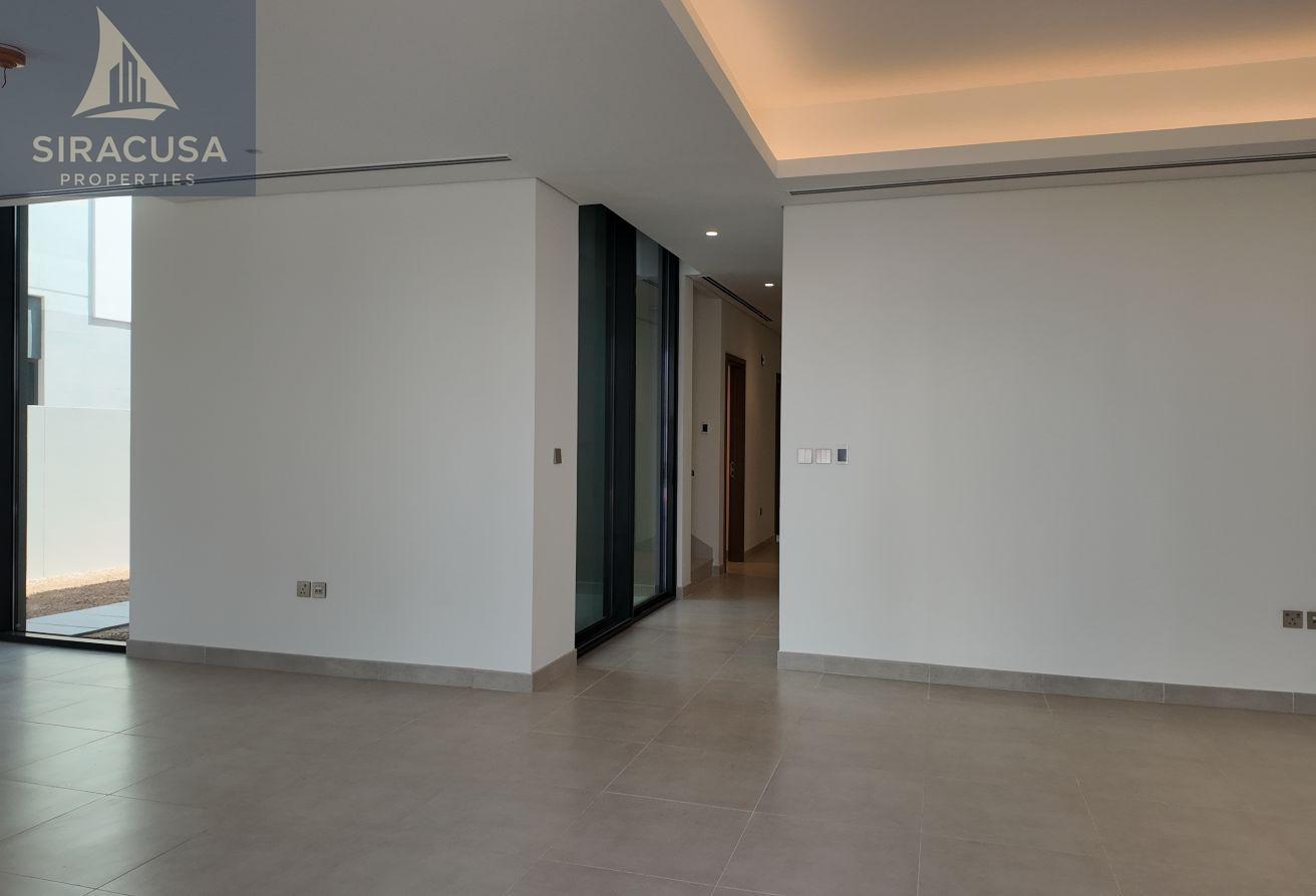 Park View | Close To Facilities | Ready To Move photo 7