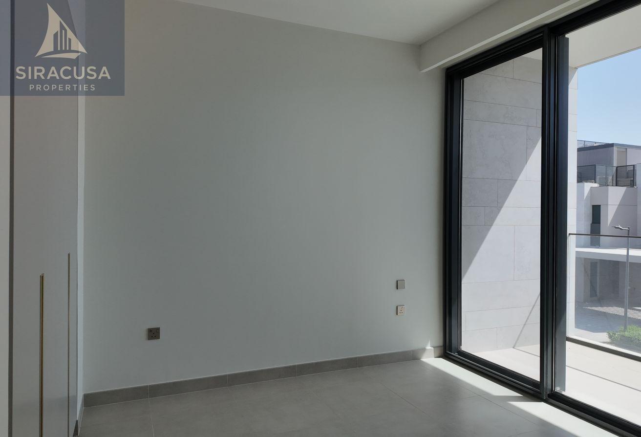 Park View | Close To Facilities | Ready To Move photo 8