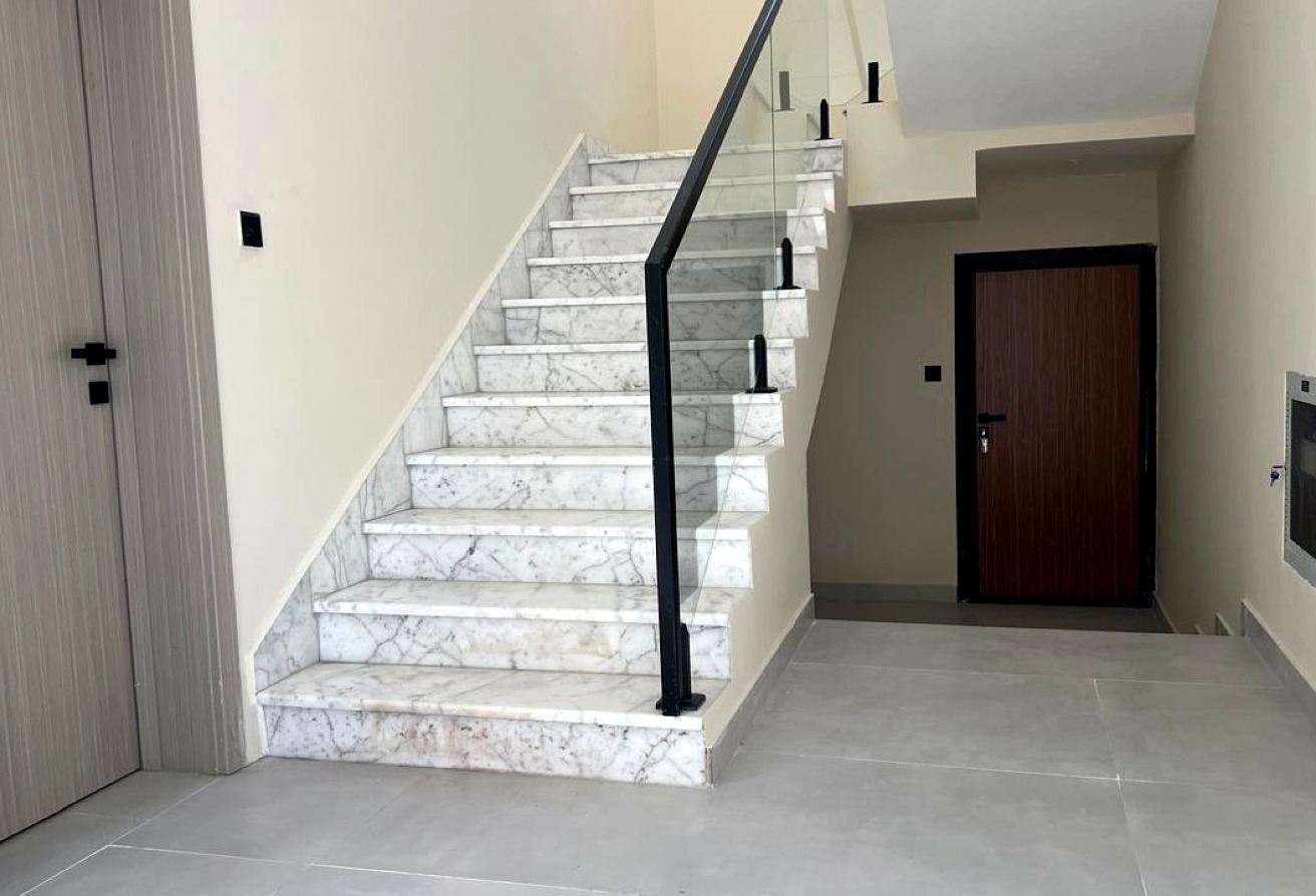 4 bedroom villa in Dubai Silicon Oasis: 8