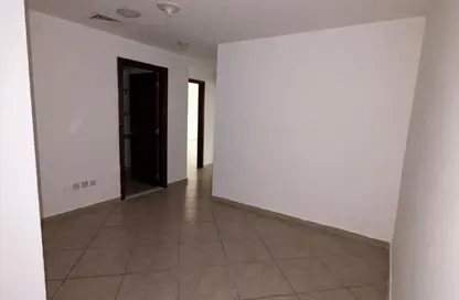 Apartment - 2 Bedrooms - 3 Bathrooms for rent in Al Khan Corniche - Al Khan - Sharjah