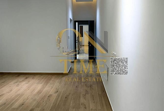 58572085 - Property Image 3