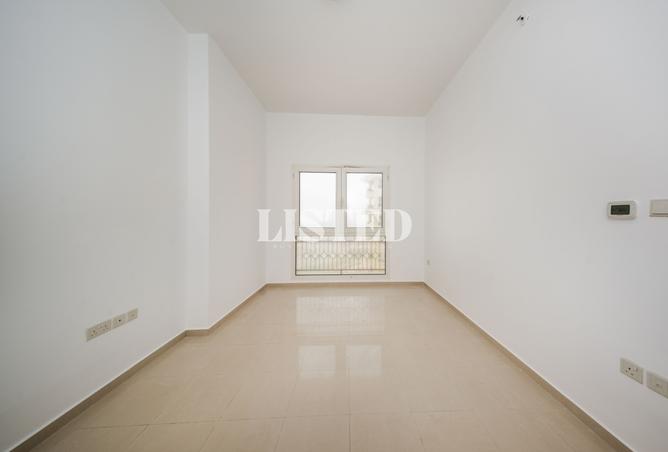 135142498 - Property Image 3