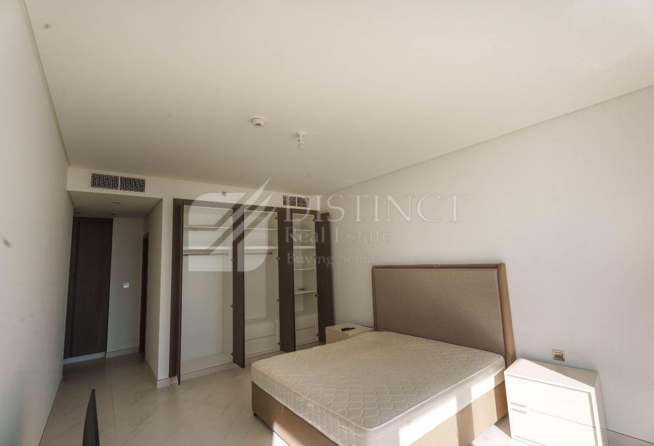 Furnished, Iconic Burj Khalifa and Lagoons View photo 29