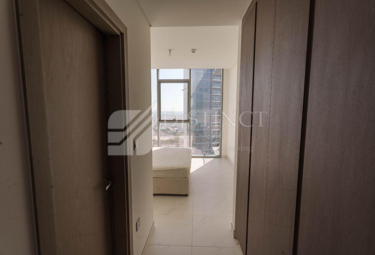 Furnished, Iconic Burj Khalifa and Lagoons View photo 14