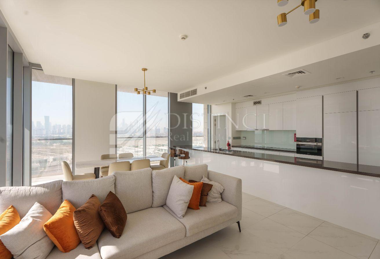Furnished, Iconic Burj Khalifa and Lagoons View photo 3